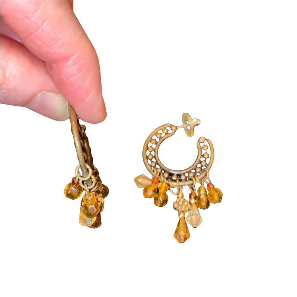 NWOT ModCloth Indian style dangling earrings - Picture 2 of 4